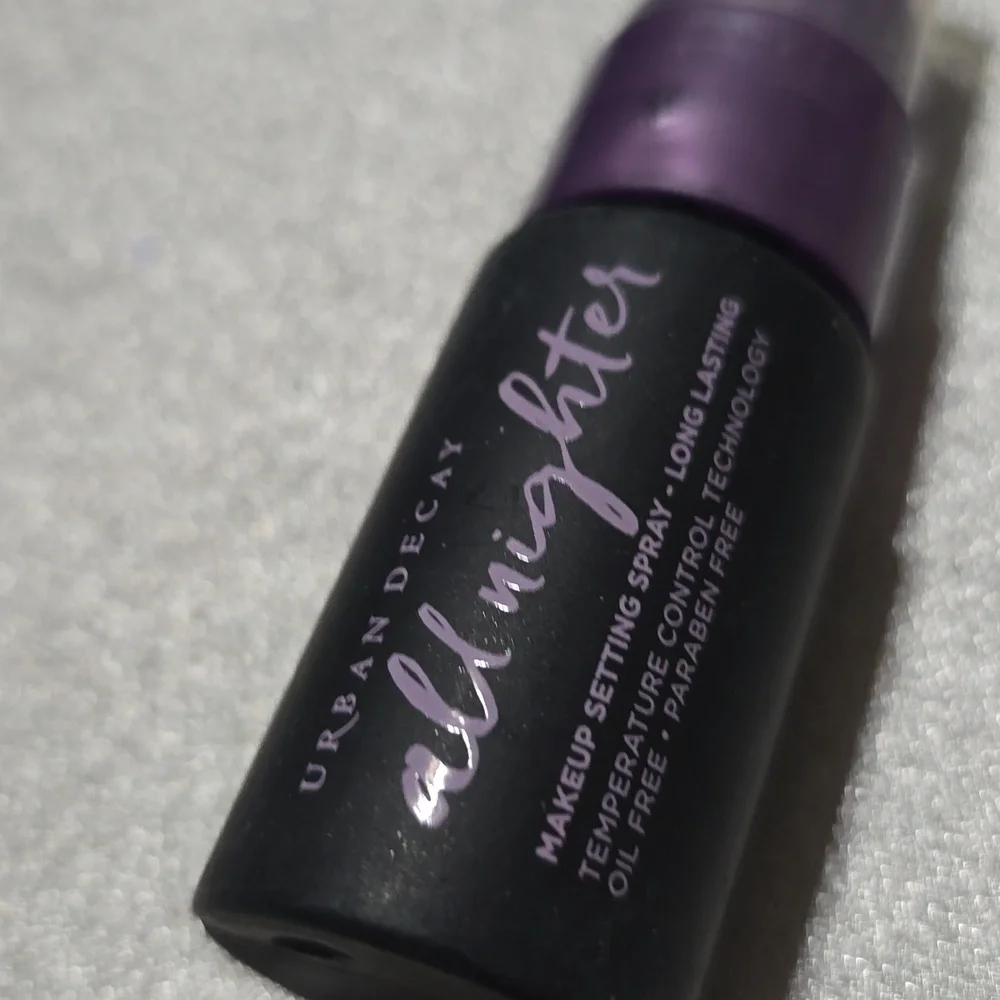 ❇️🧚‍♀️Urban Decay MINI All Nighter Setting spray NWOBox